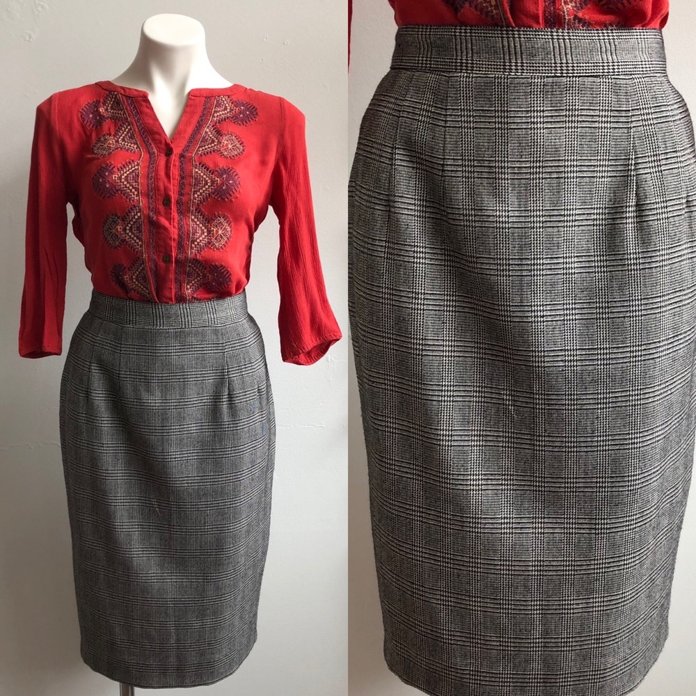 Vintage Houndstooth Pencil Skirt